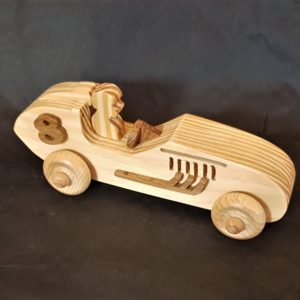 voiture en bois