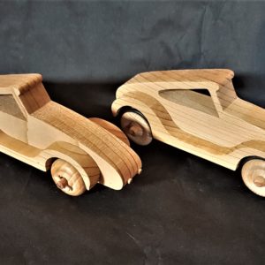 petite voiture en bois